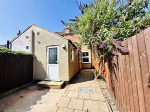 Courtyard - click for photo gallery